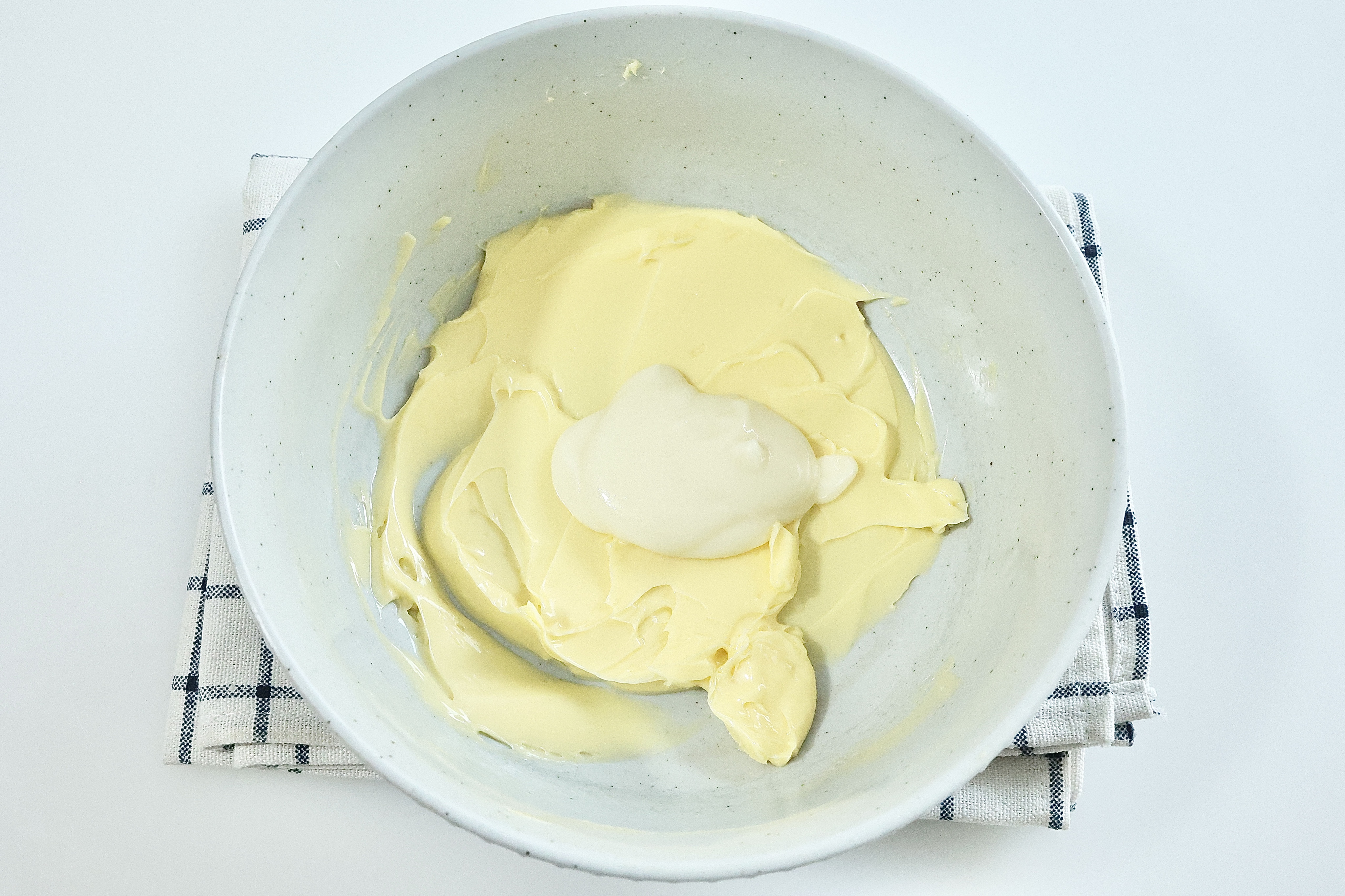 抹茶蜜豆奶酥月饼🥮（香酥掉渣/曲奇口感）的做法 步骤2