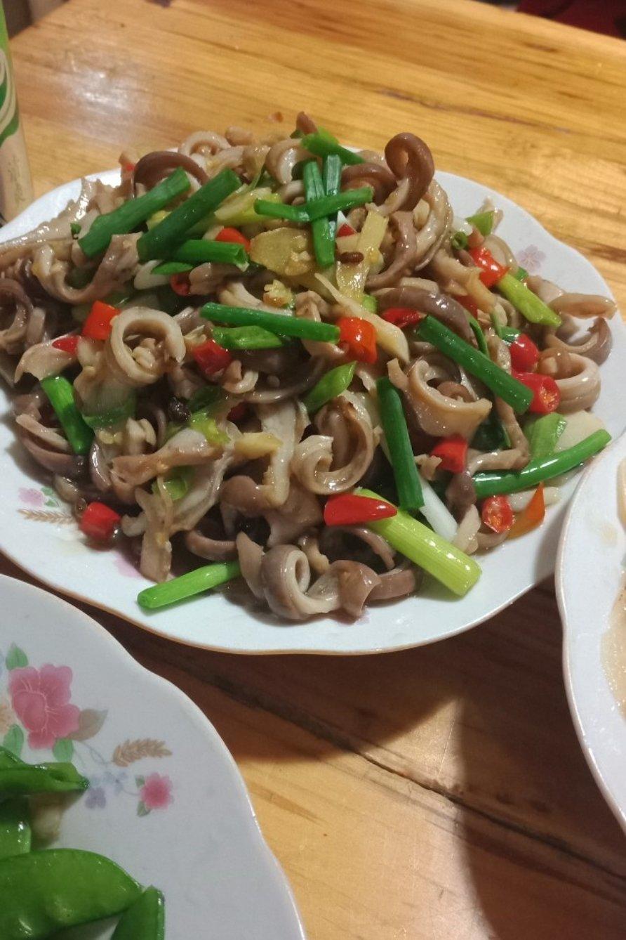 梅干菜芋艿烧排骨