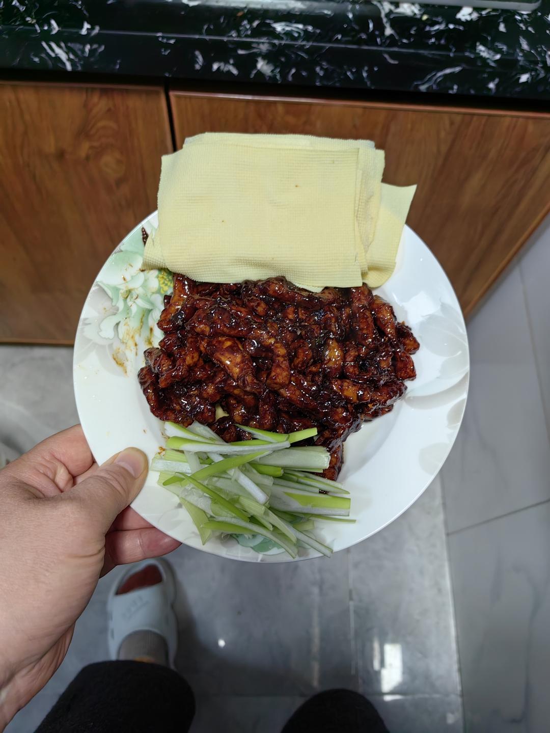 京酱肉丝