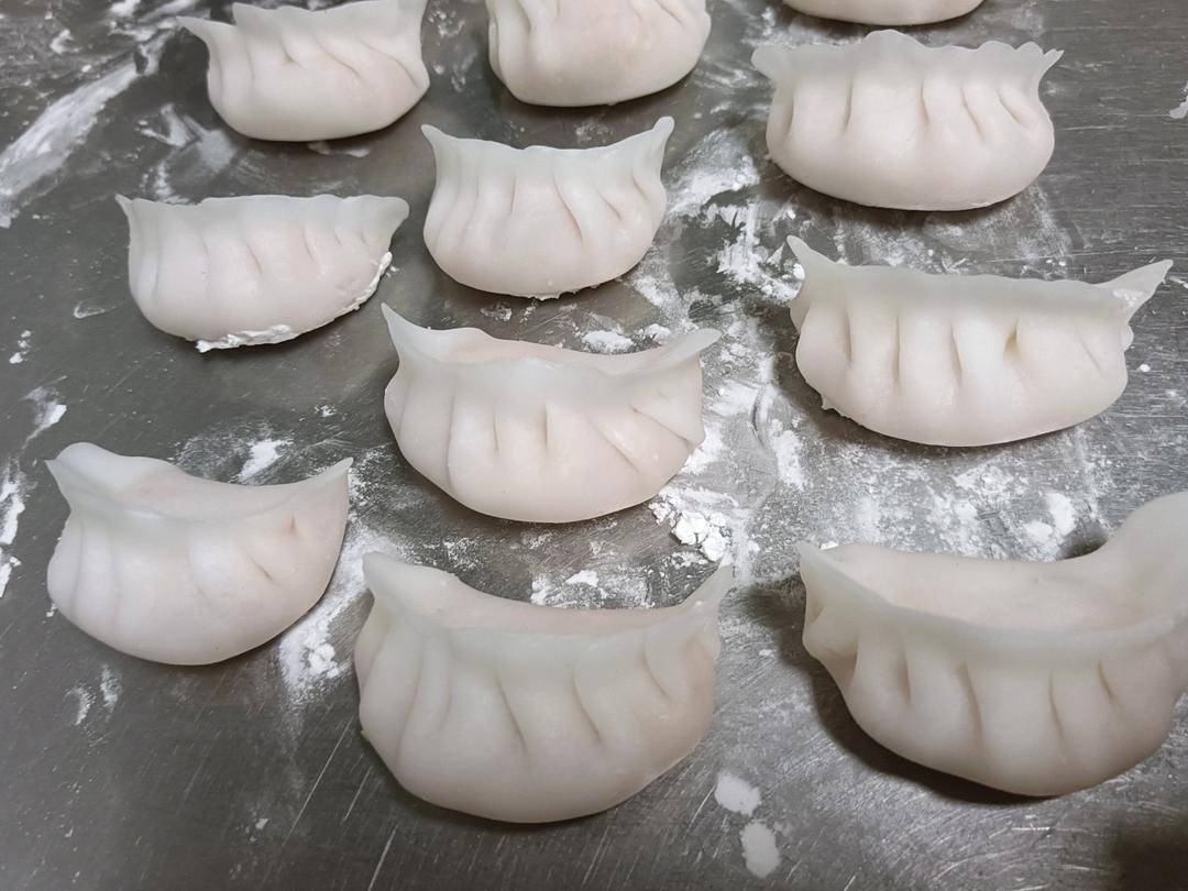 弯梳虾饺