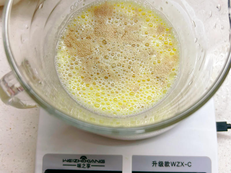 纯奶手撕吐司的做法 步骤1