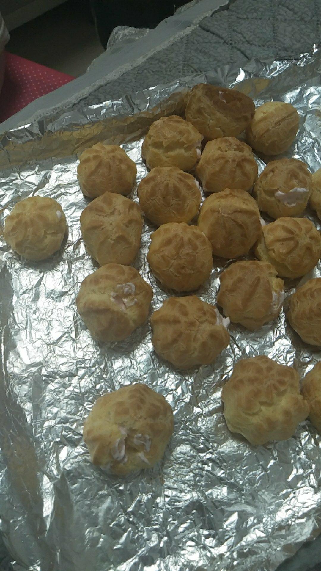 简单易成功的奶油小泡芙做法