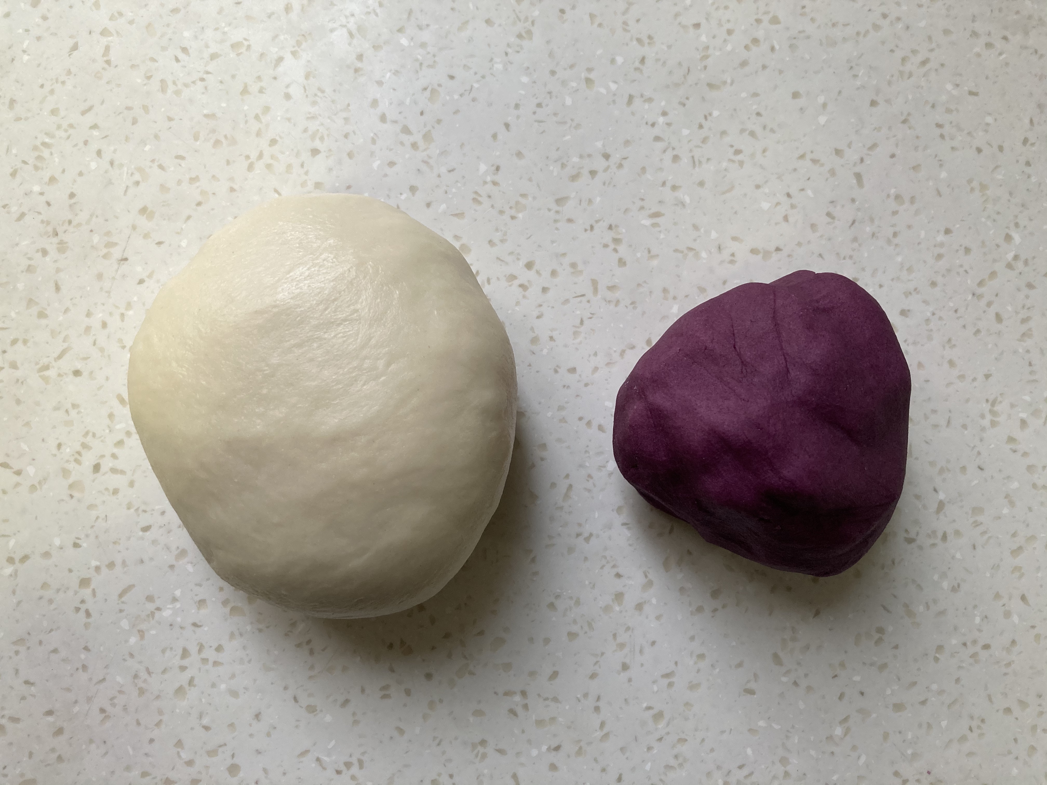 酥到掉渣的紫薯芋泥蛋黄酥的做法 步骤7