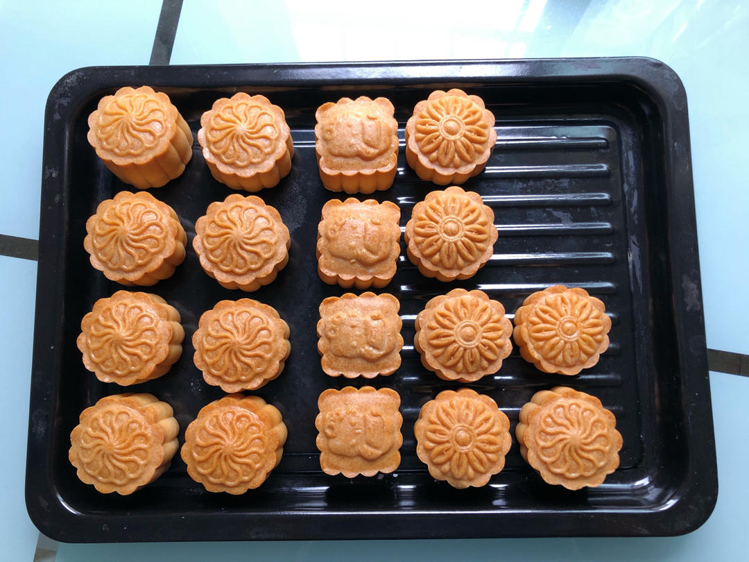 金沙奶黄月饼