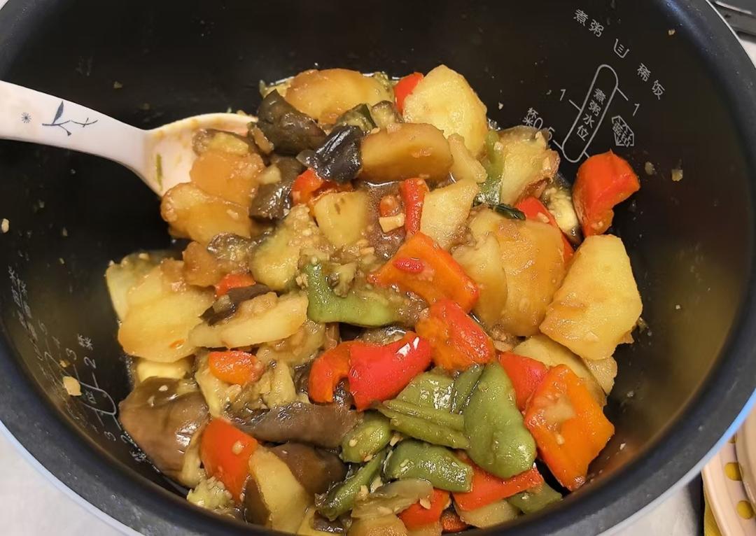 邪修电饭锅地三鲜