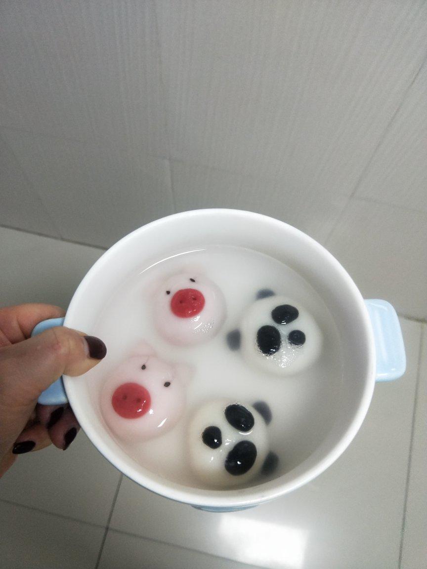 不开裂的卡通汤圆（含花生芝麻馅做法）