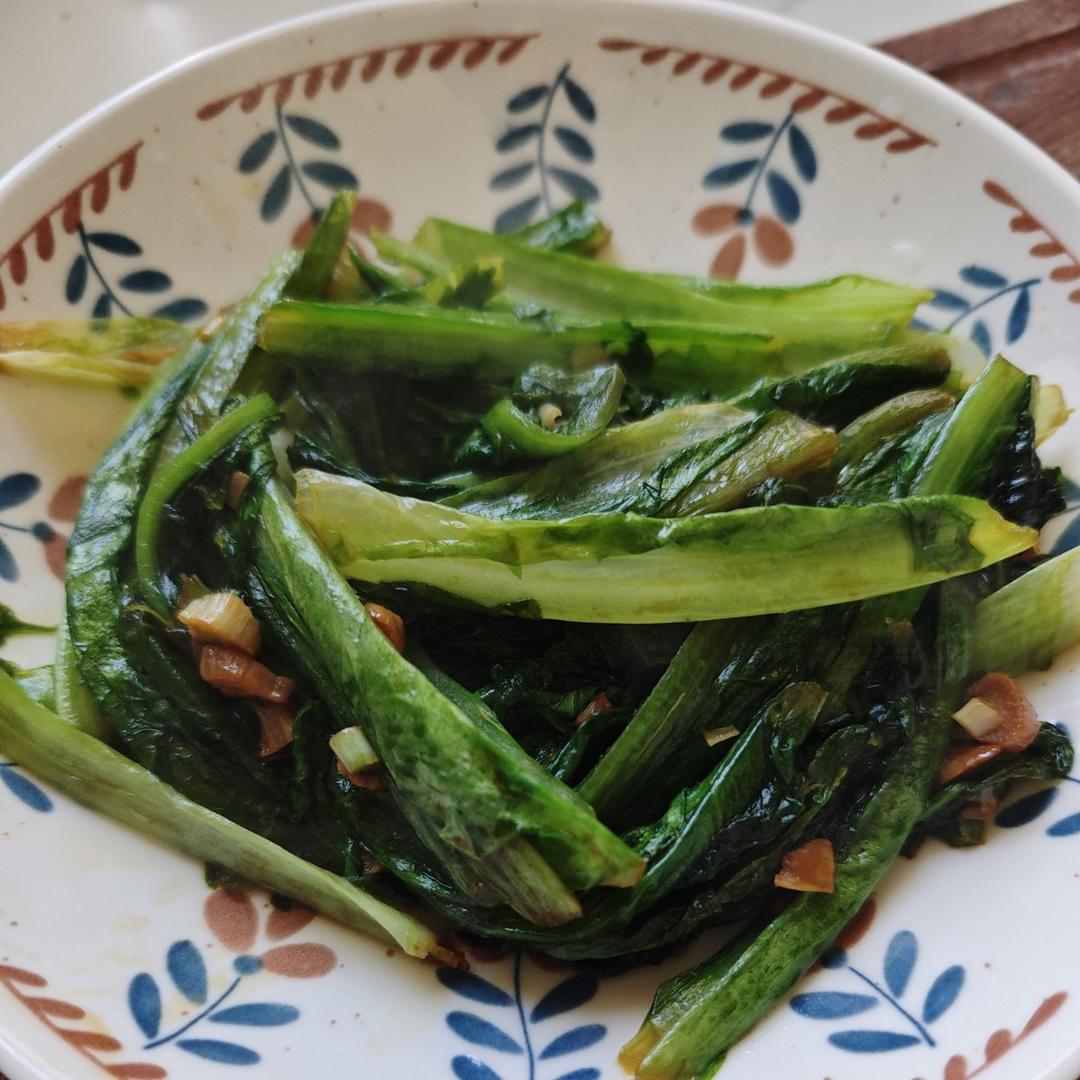 蒜蓉耗油清炒油麦菜，减脂快手菜，宝宝超爱，傻瓜步骤，屡试不爽，好吃且下饭，鲜香爽口！！