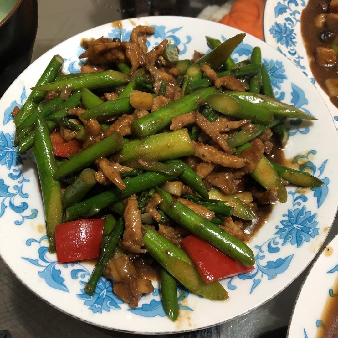 芦笋炒猪肉