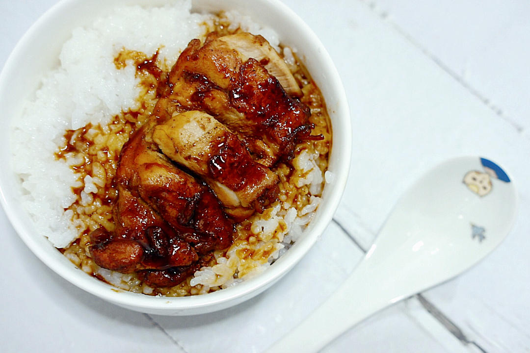照烧鸡腿饭