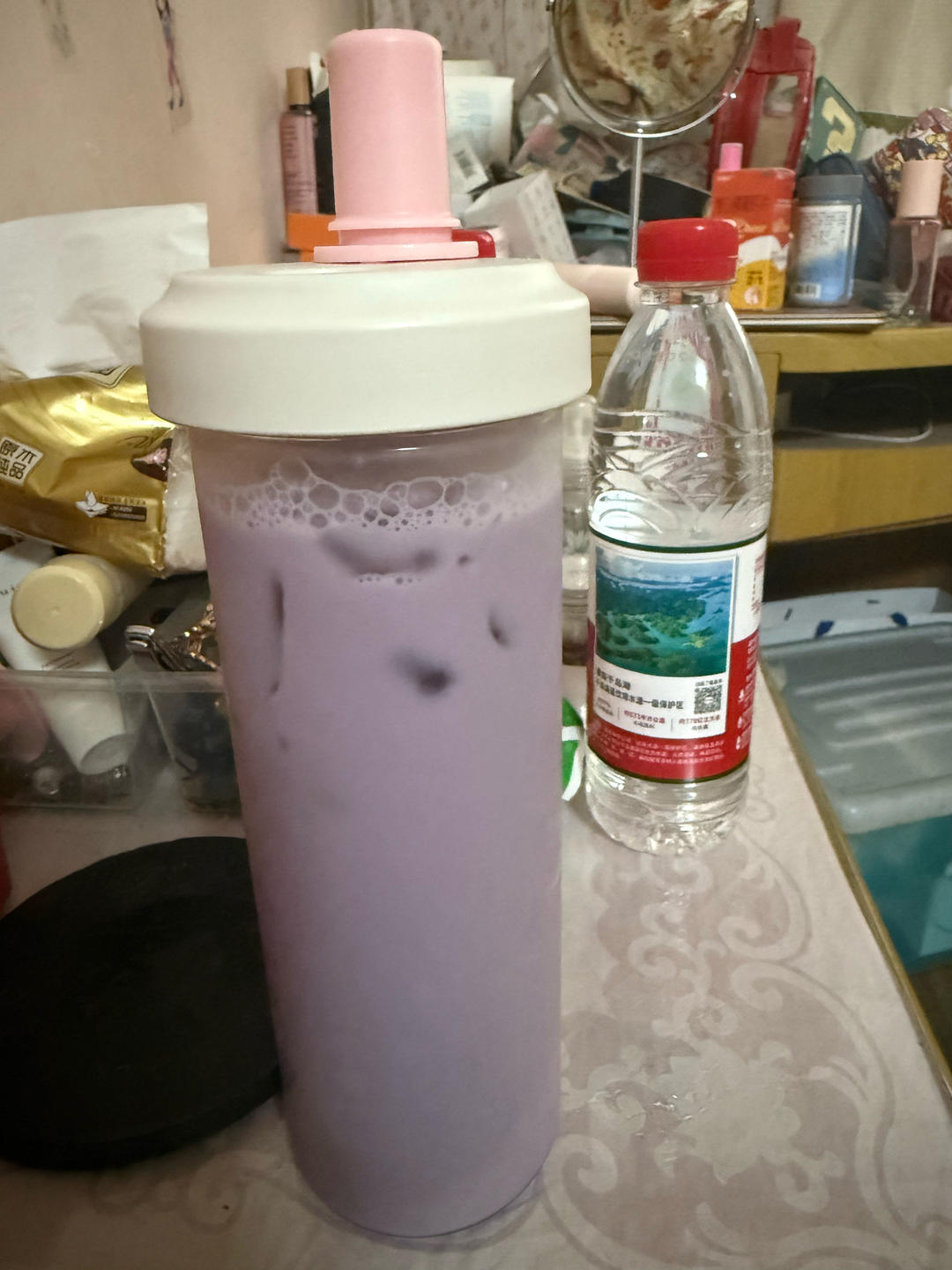 只需要这三种食材，就可以在家做出嘎嘎好喝的葡萄冰奶✌️