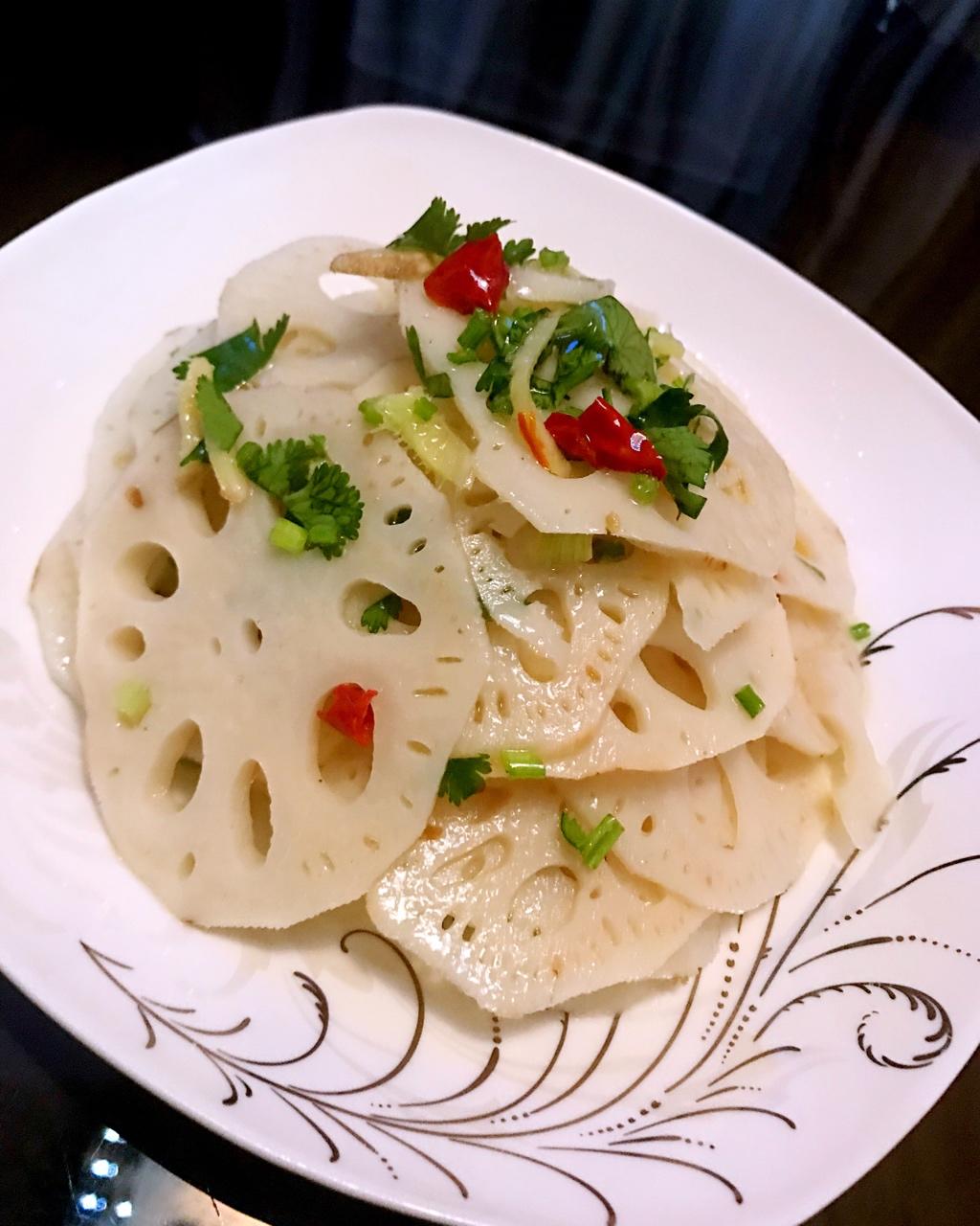 哎呀-喵小喵做的炝藕片