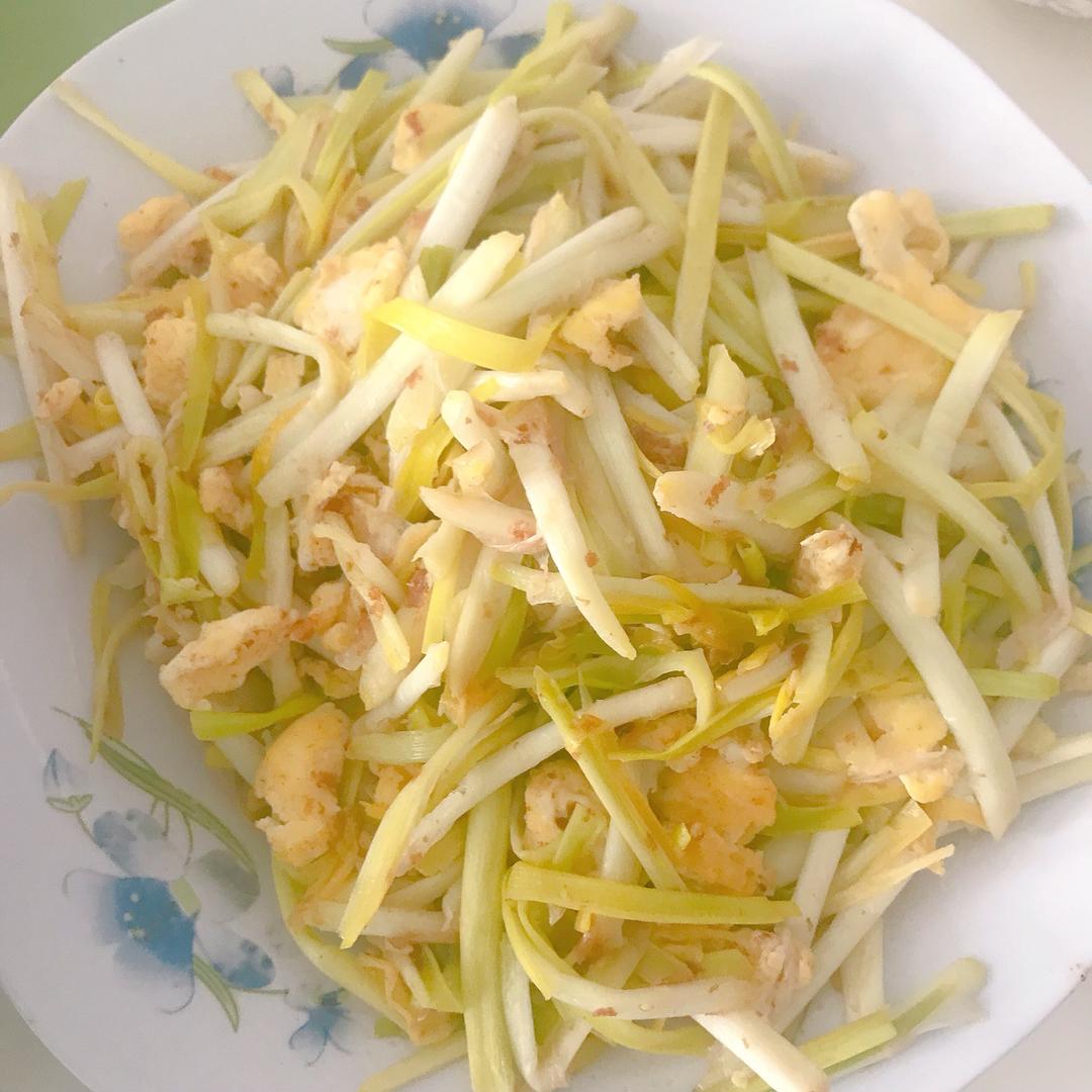 蒜黄炒蛋