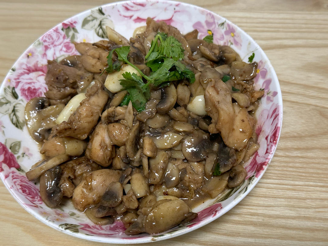 快手鸡胸炒蘑菇