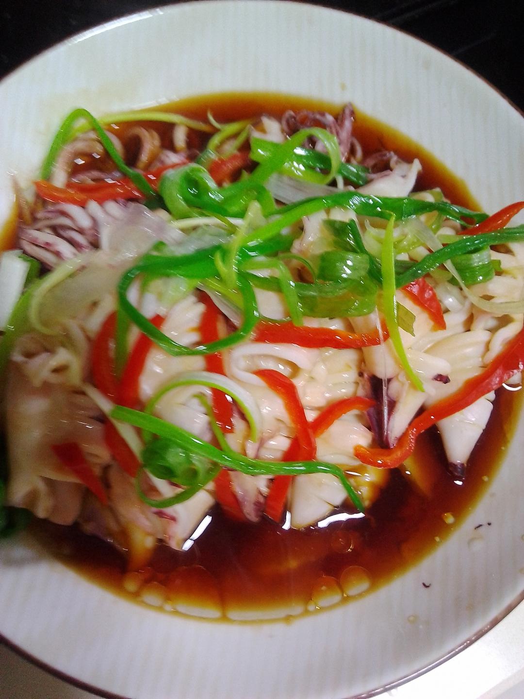 超简单清蒸鱿鱼做法