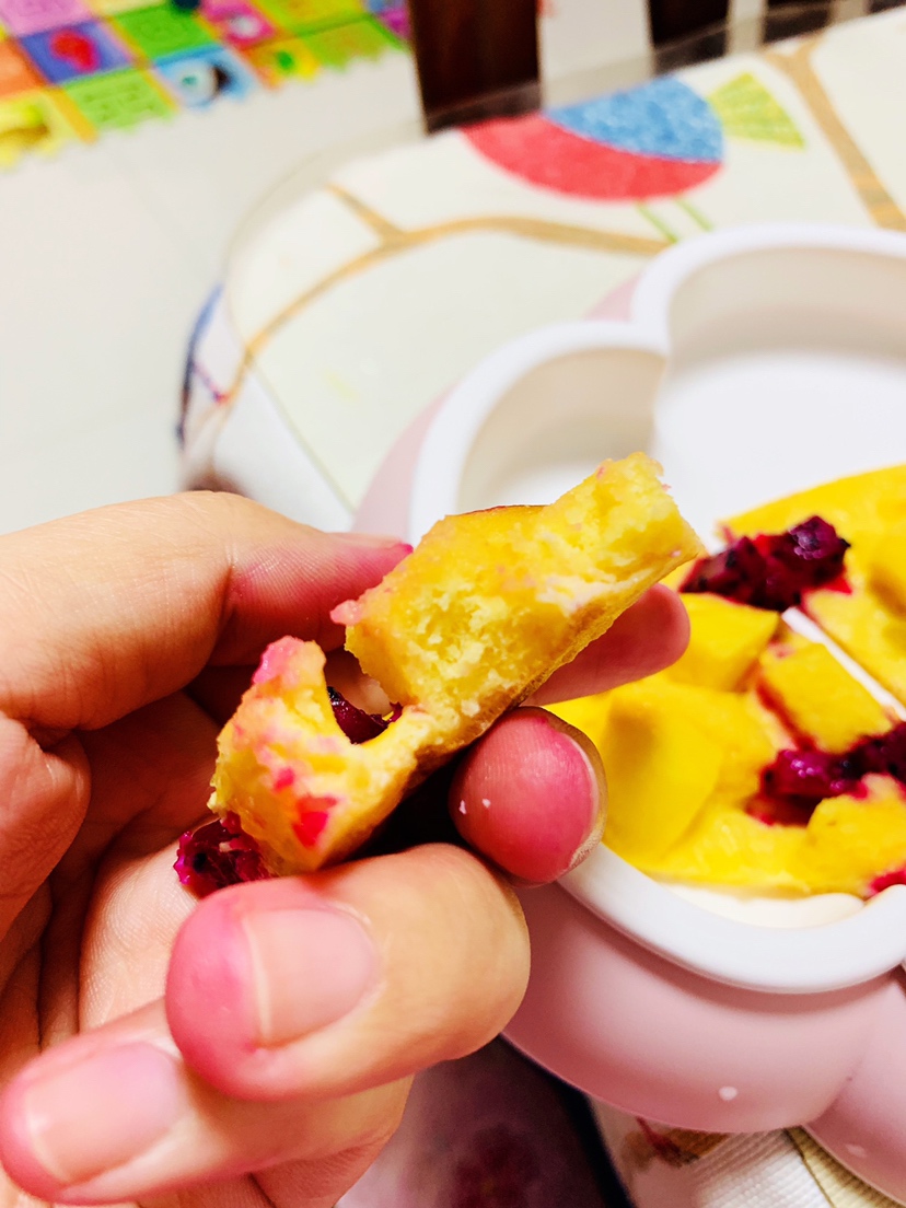 1岁宝宝辅食—水果蛋披萨的做法 步骤7