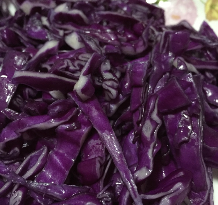 凉拌紫甘蓝