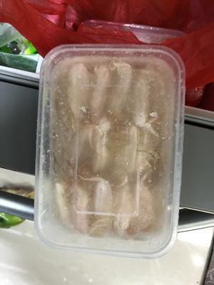 鲜芦笋炒蟹腿肉的做法 步骤2