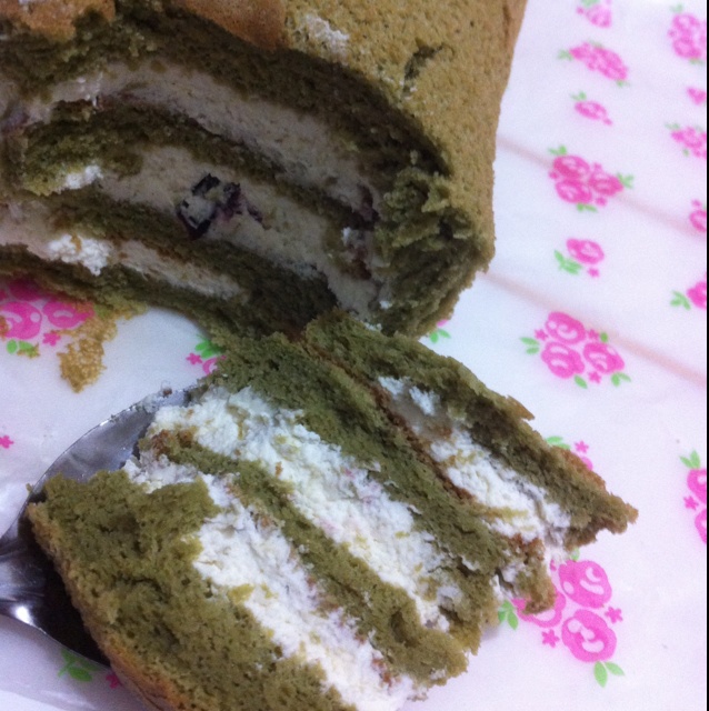 抹茶戚风蛋糕卷