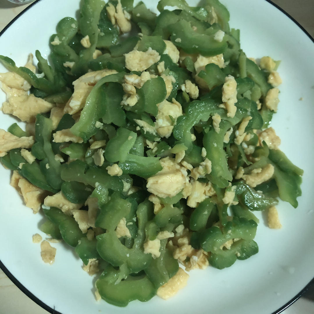 苦瓜炒鸡蛋