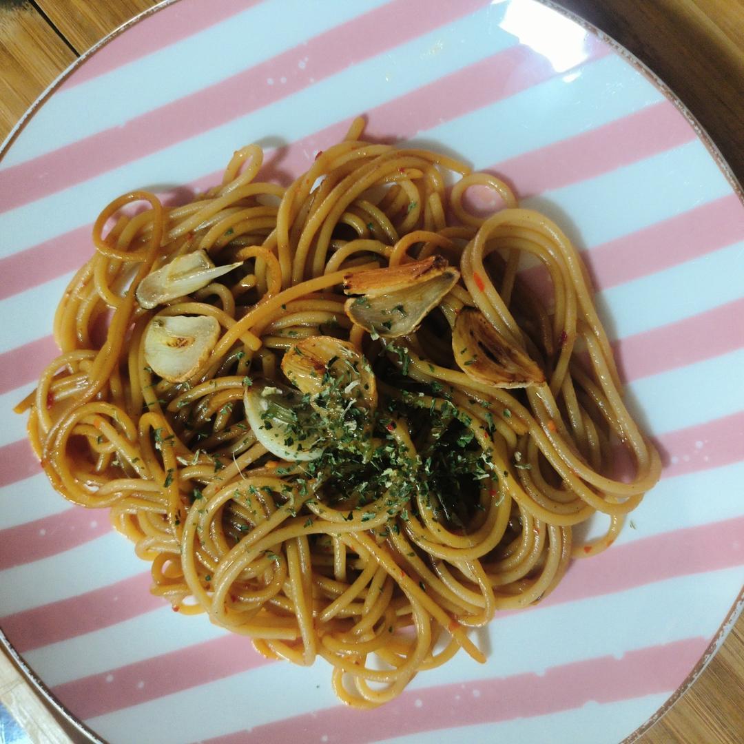 蒜香黄油意面