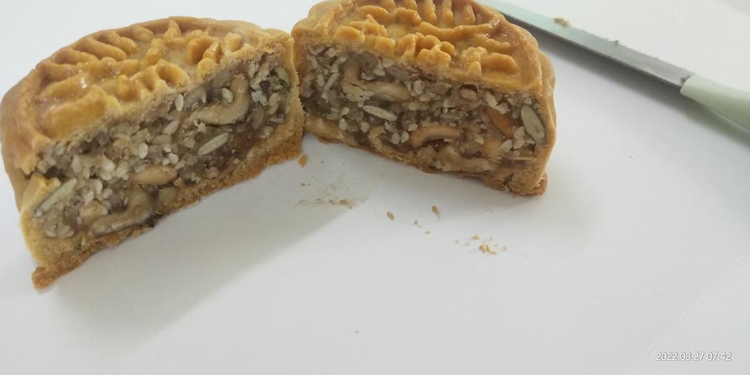出炉现吃也不会发硬的豪华坚果五仁月饼馅