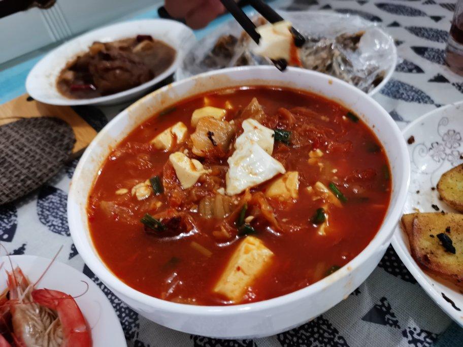 辣白菜豆腐汤