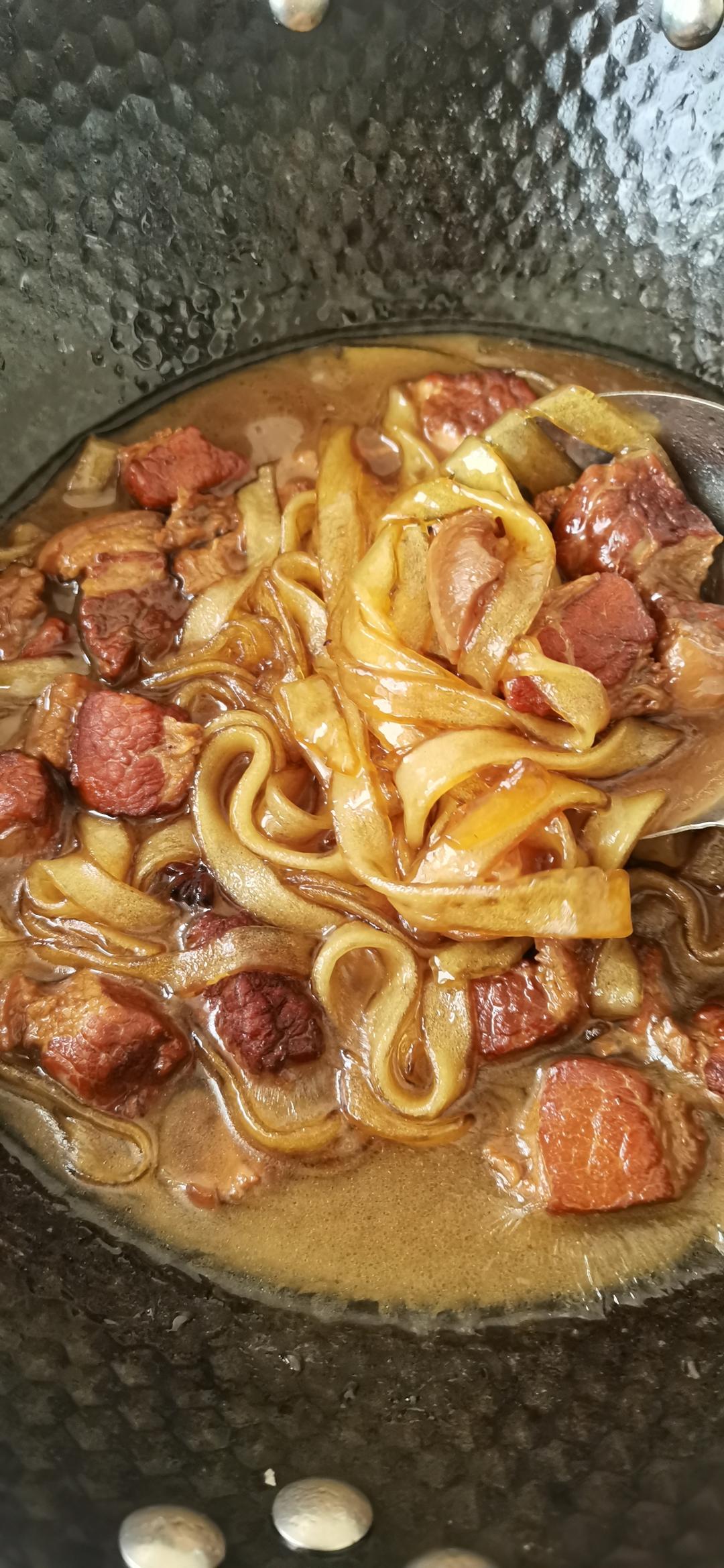 红烧肉炖粉条