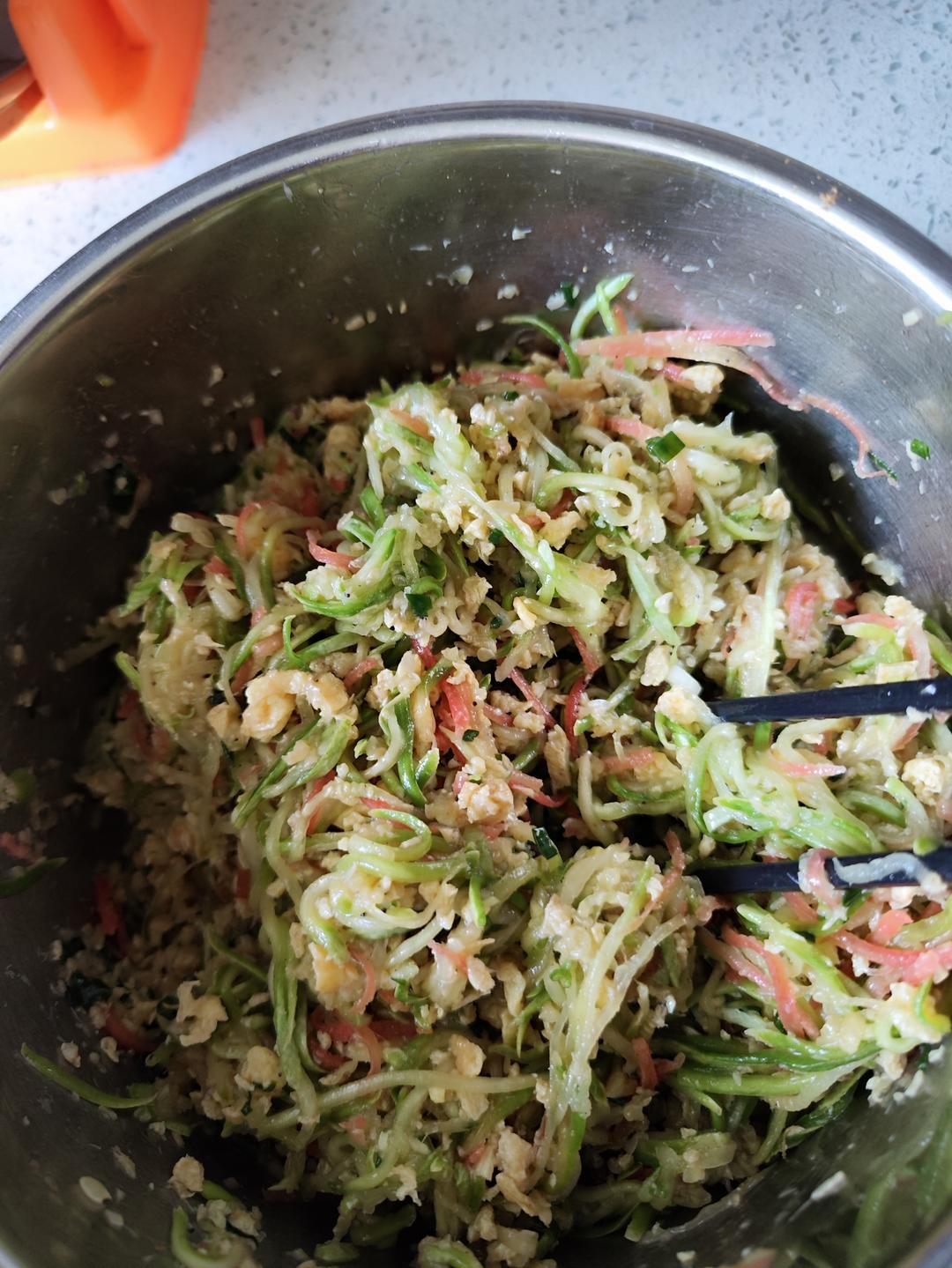 咋吃都不胖的西葫芦素馅包子