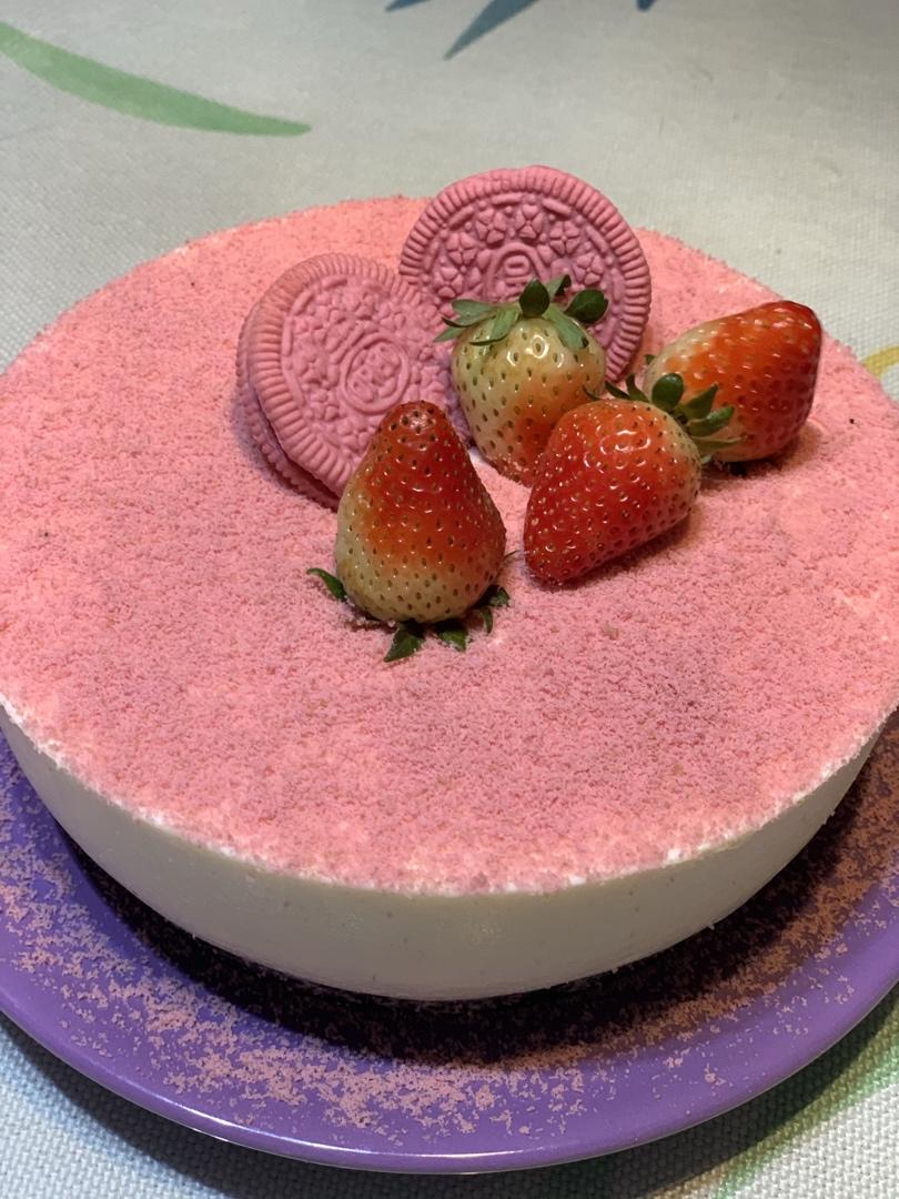 《Tinrry+》超顺滑奶香浓郁的Kitty酸奶芝士慕斯蛋糕