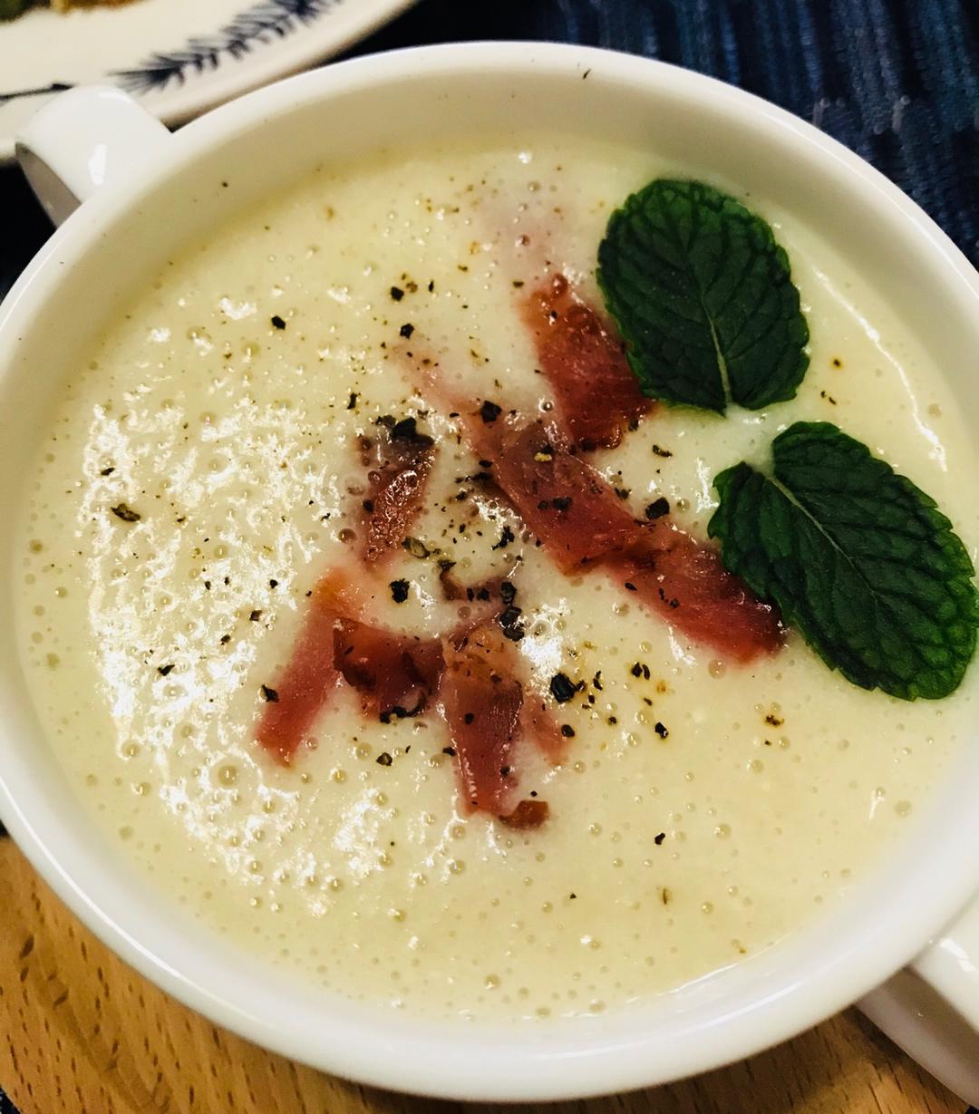 棉花菜做的土豆浓汤