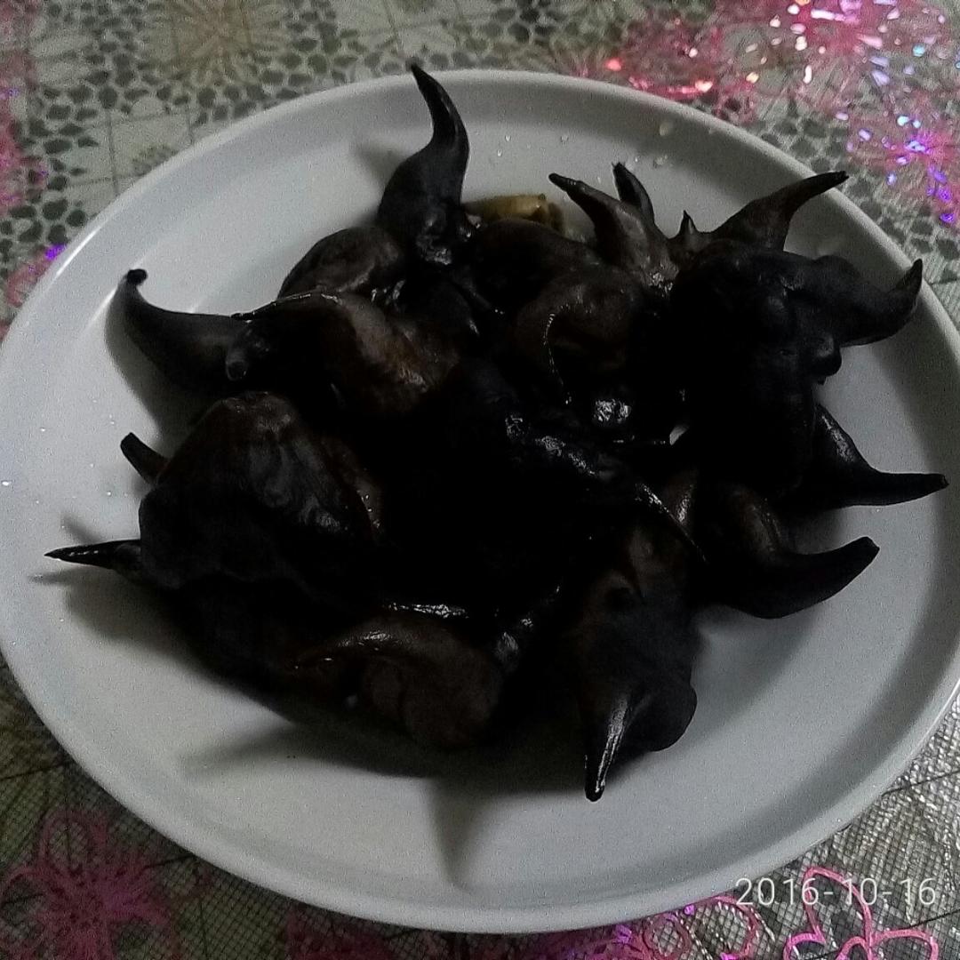 盐水菱角