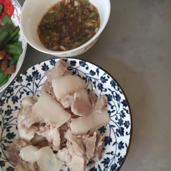 蒜泥白肉