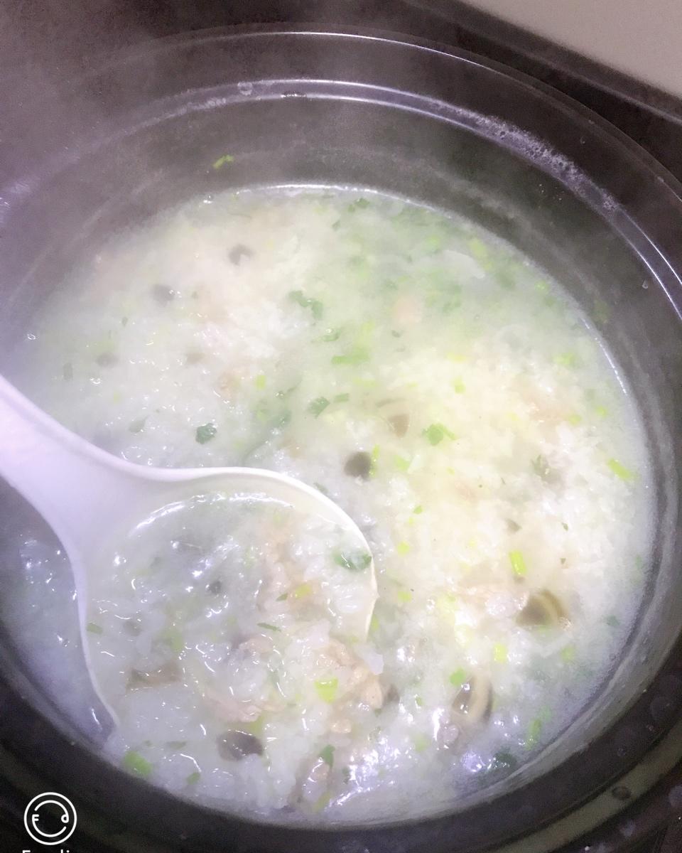 十五分钟快手之香滑皮蛋瘦肉粥(附五分钟电饭煲电压力锅更快捷方法)