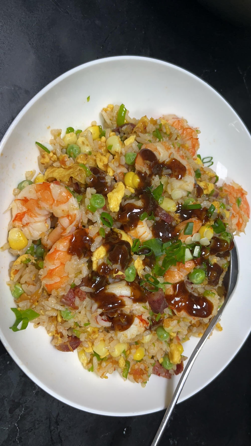 好吃到爆的虾油虾仁咸蛋炒饭