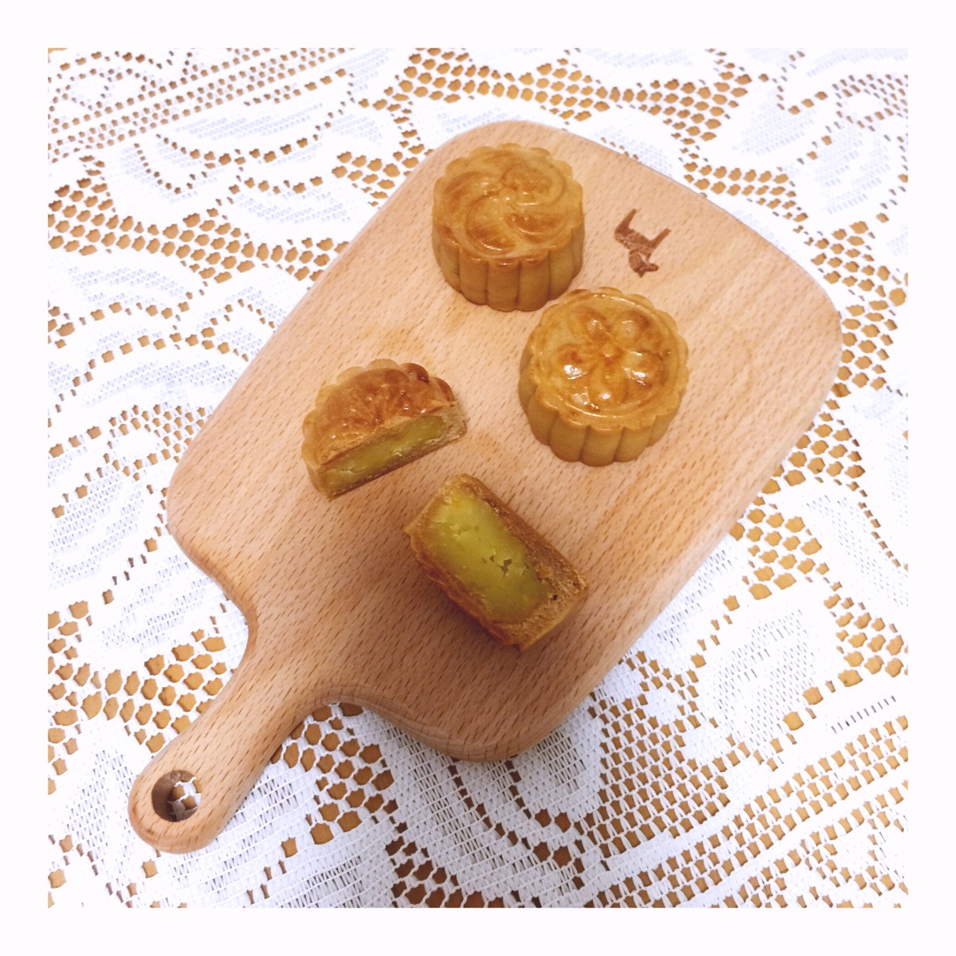 金沙奶黄月饼