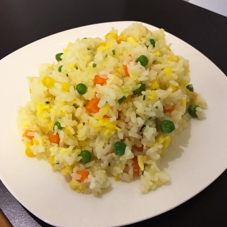 家常蛋炒饭