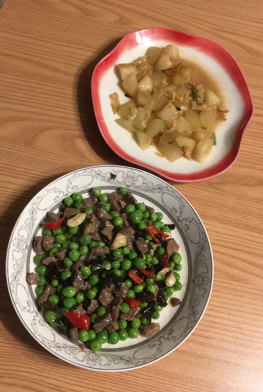 豌豆炒牛肉粒