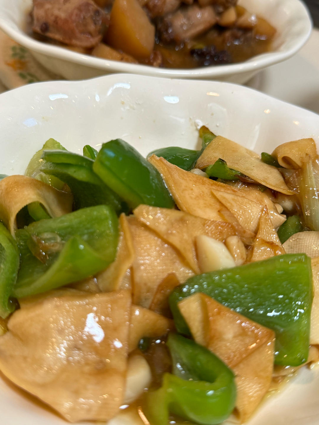 尖椒炒干豆腐