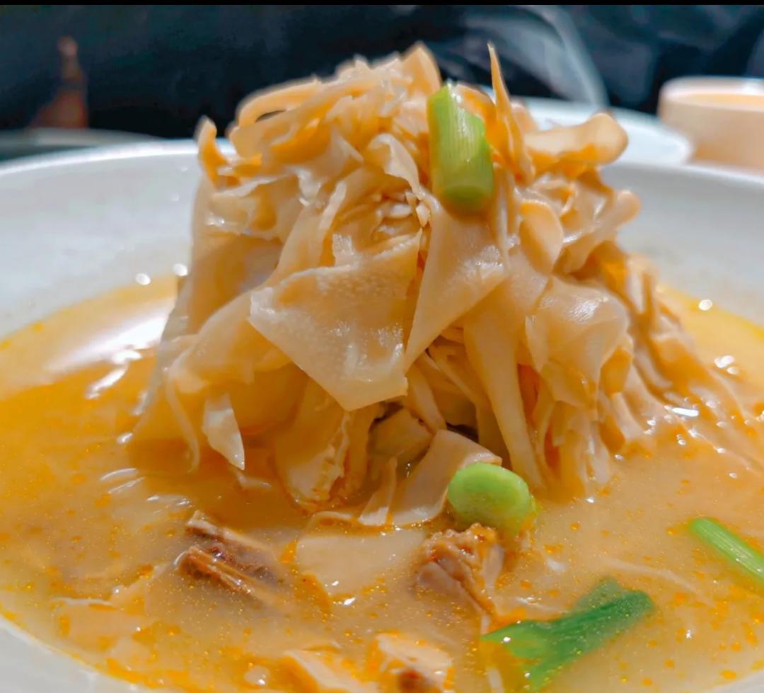 简单好吃的笋衣烧肉做法