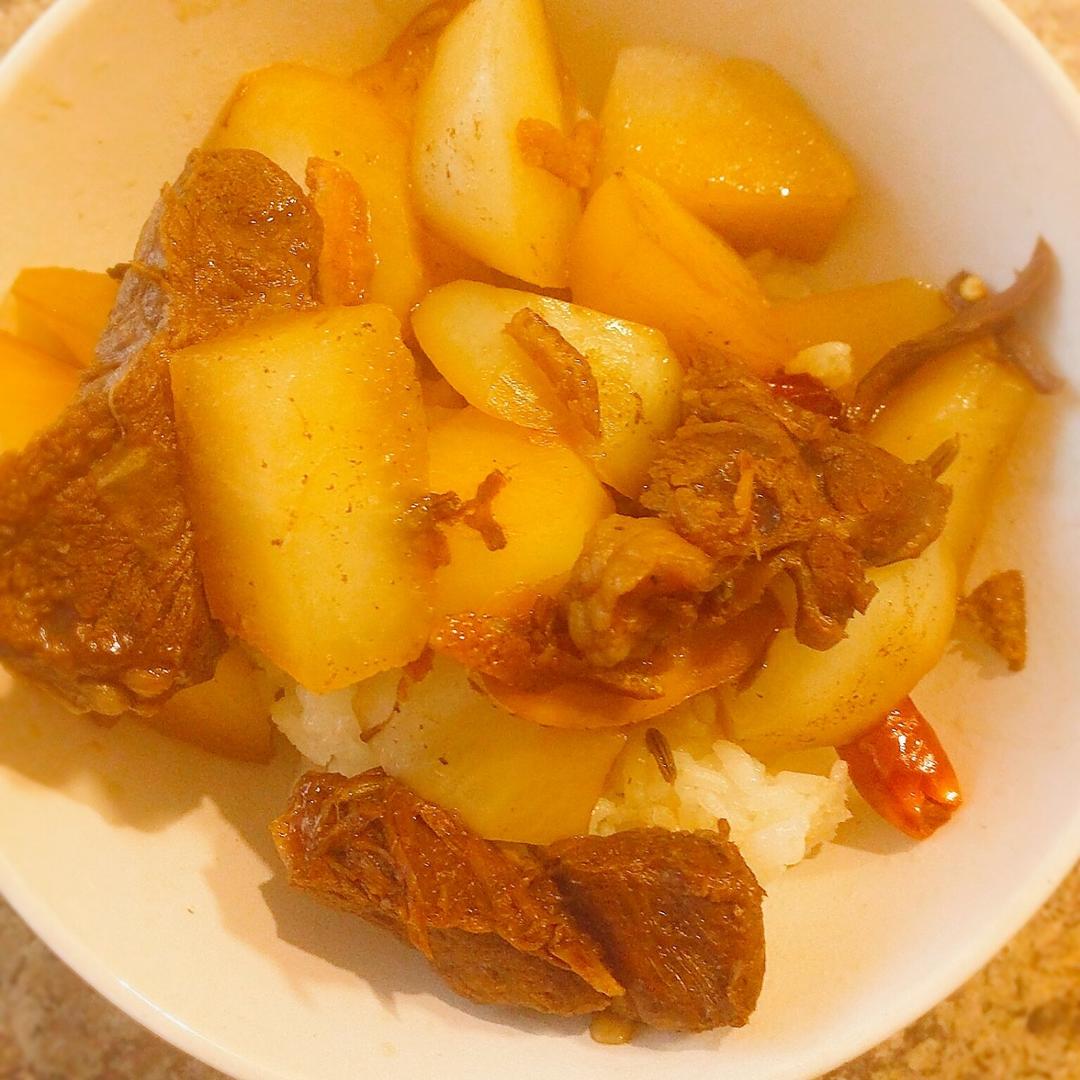 牛肉萝卜煲