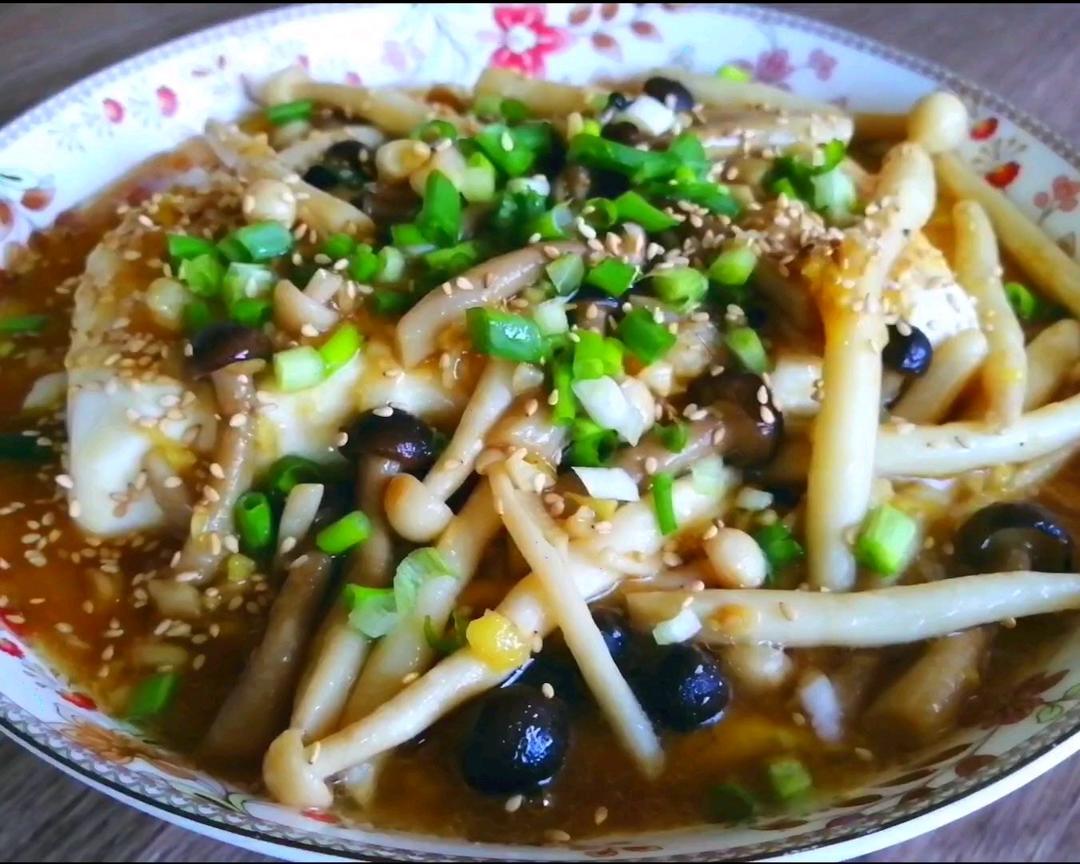 「菇汁淋豆腐蛋」鲜菇、豆腐和鸡蛋的完美搭配 -「鸡蛋的100种食法」Vol.4