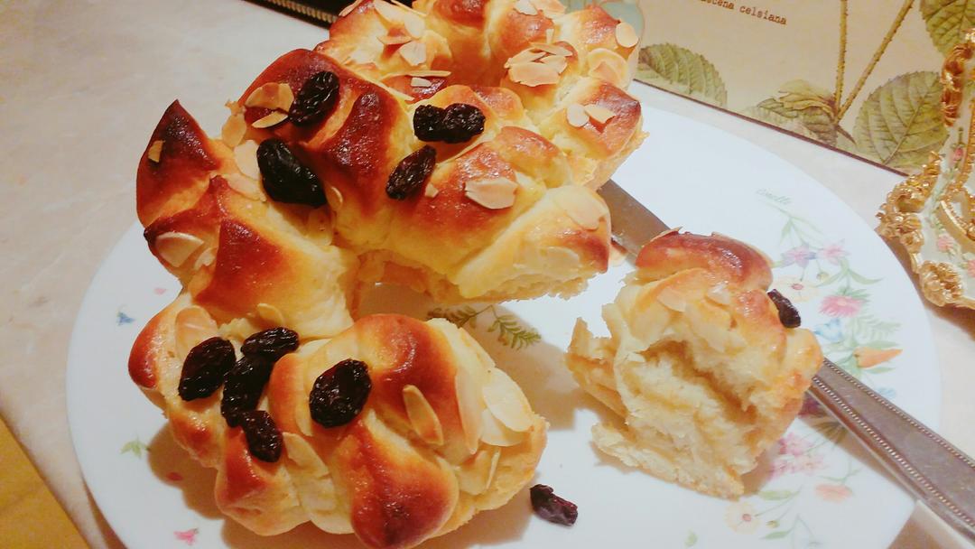 日式香浓炼乳面包