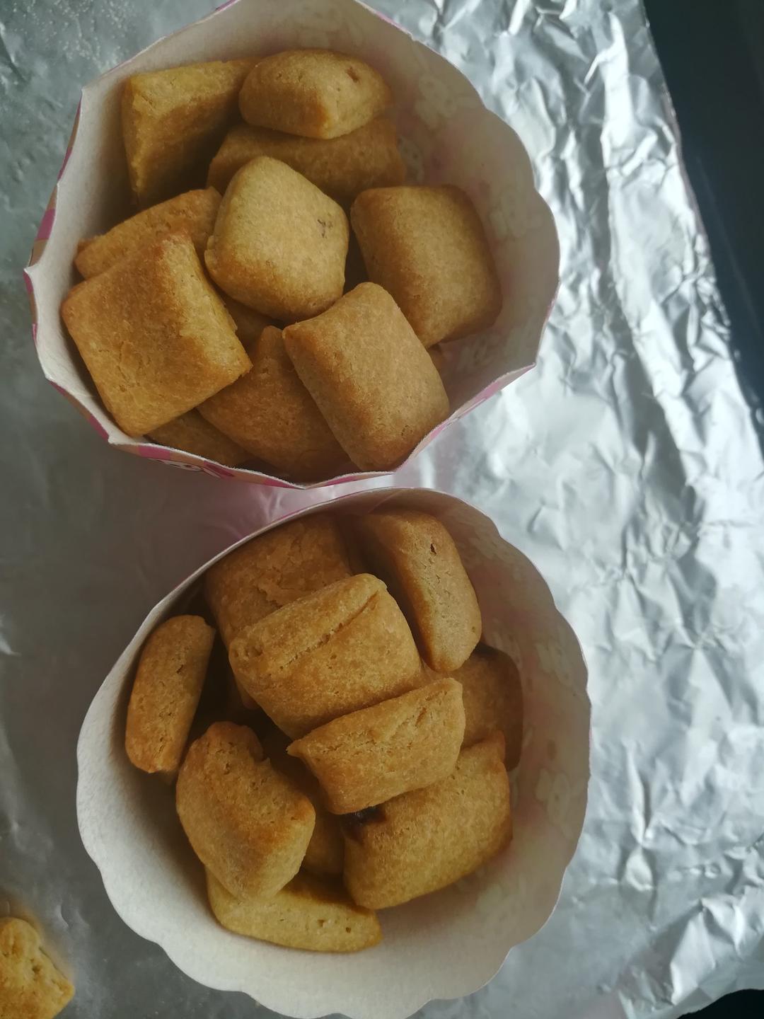 牛奶方块小饼干