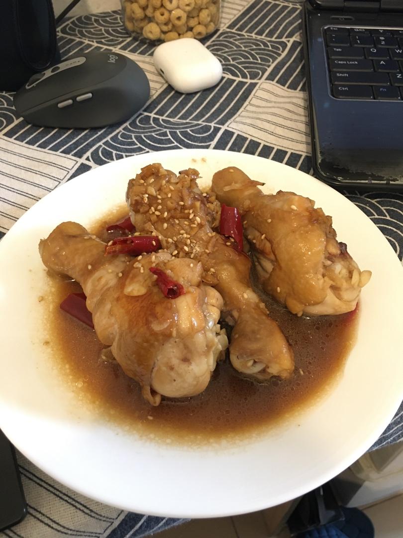 🔥好吃到飙泪的秘汁多汁蒜香鸡腿，鲜嫩到流口水。