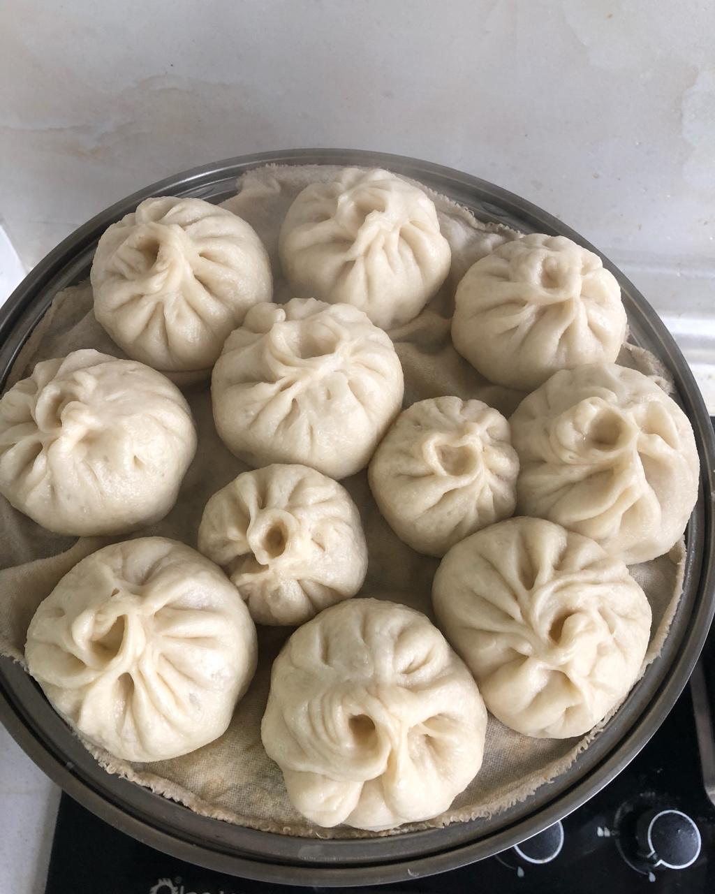 yuzaizai嘻做的堂妈揭秘蒸包子的诀窍