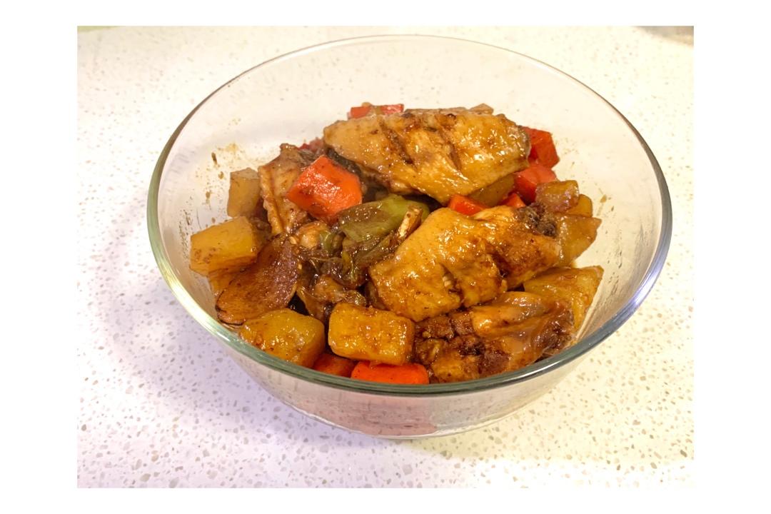 土豆炖鸡翅、翅根、翅中、鸡腿、鸡块…总之可以炖一切（电饭煲版）