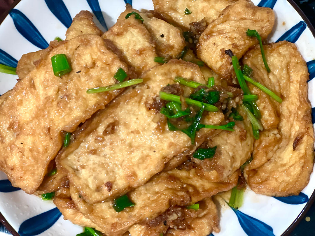 外焦里嫩的香煎豆腐
