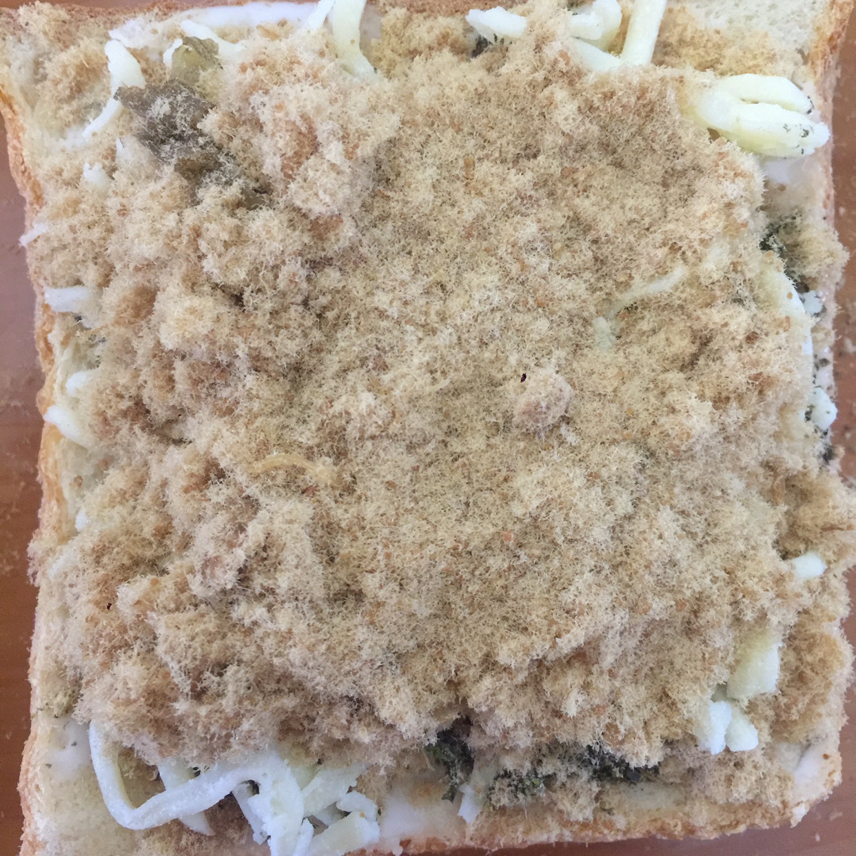 【超快手五分钟早餐系列二】肉松芝士帕尼尼三明治的做法 步骤2