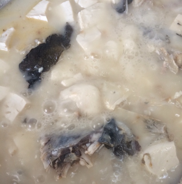 鱼头豆腐汤
