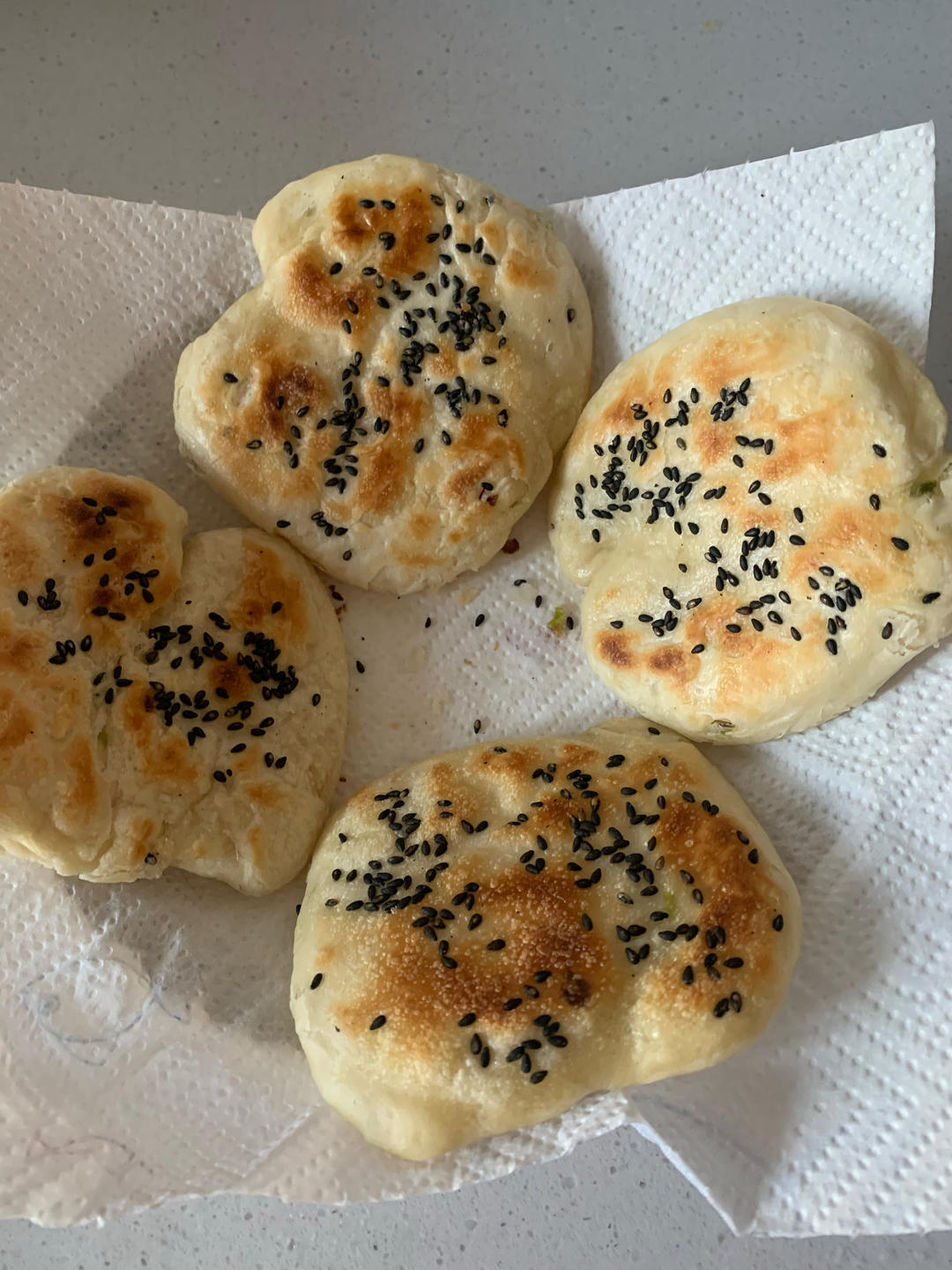 超级酥脆的「椒盐饼」电饼铛版  大学食堂同款掉渣酥饼！简单易学！